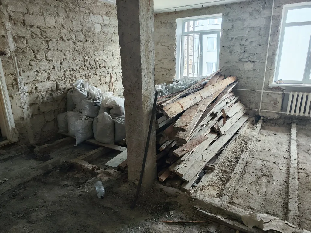 Demolări